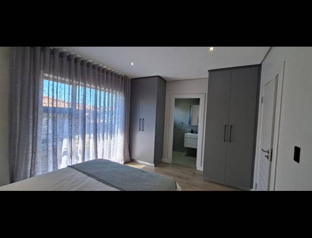 3 BEDROOM APARTMENT FOR SALE IN IZINGA ESTATE